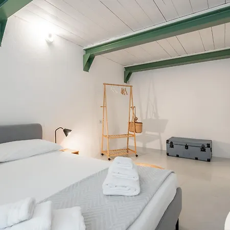 San Diego - Bright And Colourful Loft With Cathedral View Apartment *