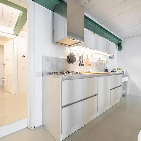 Apartment San Diego - Bright And Colourful Loft With Cathedral View