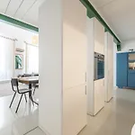 Apartamento San Diego - Bright And Colourful Loft With Cathedral View