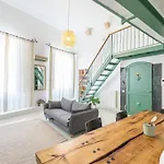 San Diego - Bright And Colourful Loft With Cathedral View Apartamento *