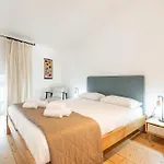San Diego - Bright And Colourful Loft With Cathedral View Cagliari