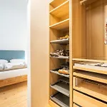 San Diego - Bright And Colourful Loft With Cathedral View *