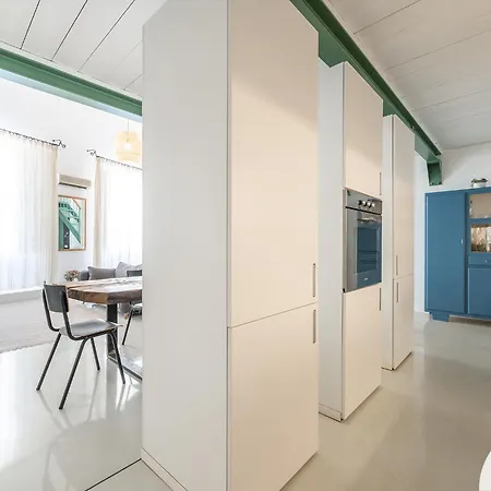 דירה San Diego - Bright And Colourful Loft With Cathedral View