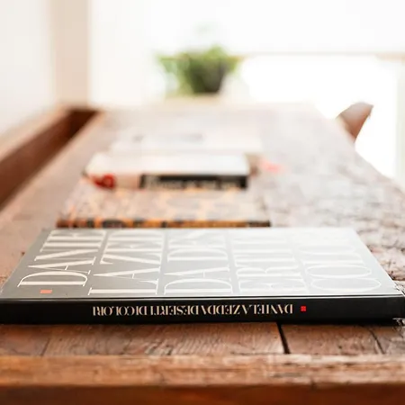 San Diego - Bright And Colourful Loft With Cathedral View *