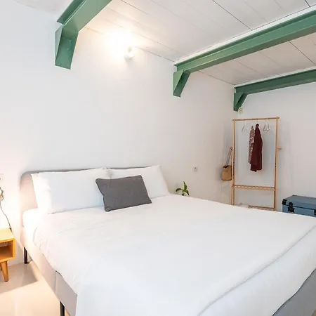 San Diego - Bright And Colourful Loft With Cathedral View דירה