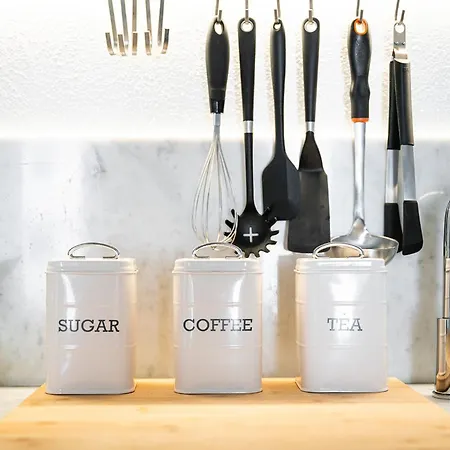 San Diego - Bright And Colourful Loft With Cathedral View דירה קליארי