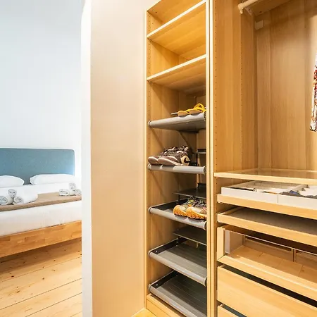 San Diego - Bright And Colourful Loft With Cathedral View *